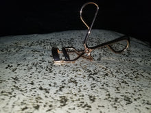 Load image into Gallery viewer, EYELASH CURLER
